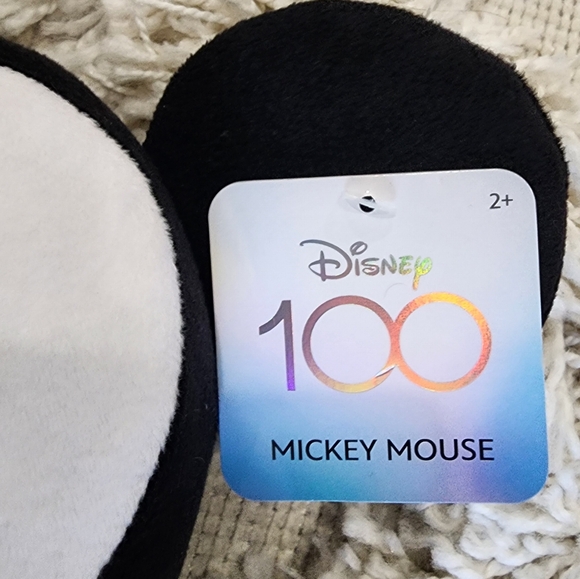 Disney 100years of Wonder Large Mickey & Minnie plush - Picture 7 of 16